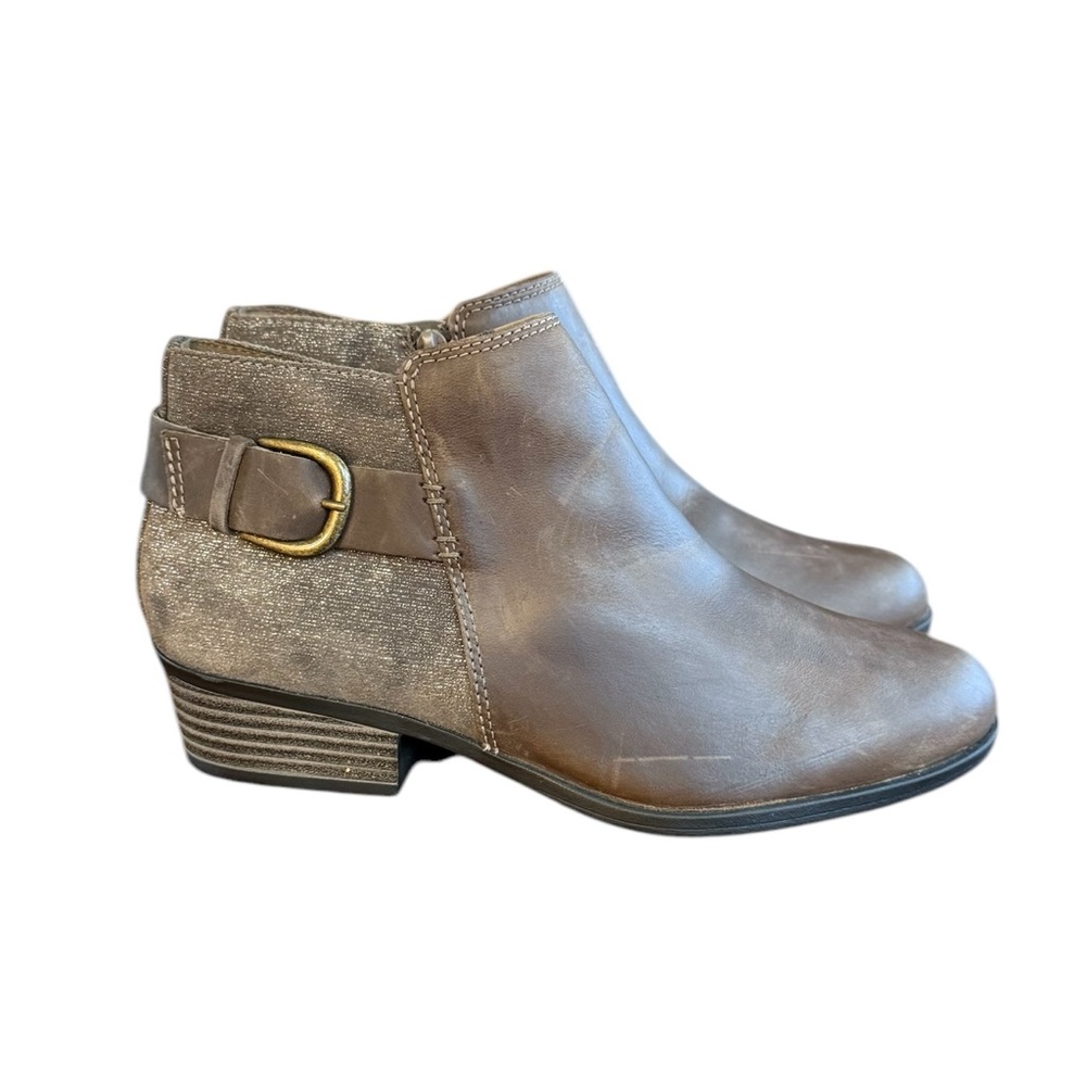Clarks Addiy Kara Ankle Boots Brown Distressed Women’s Size 7.5 M